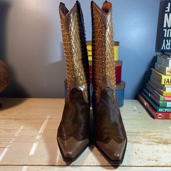 Donald J. Pliner Western Couture Boots - Picture 2 of 12